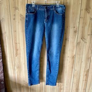 Thorn Universal jeans